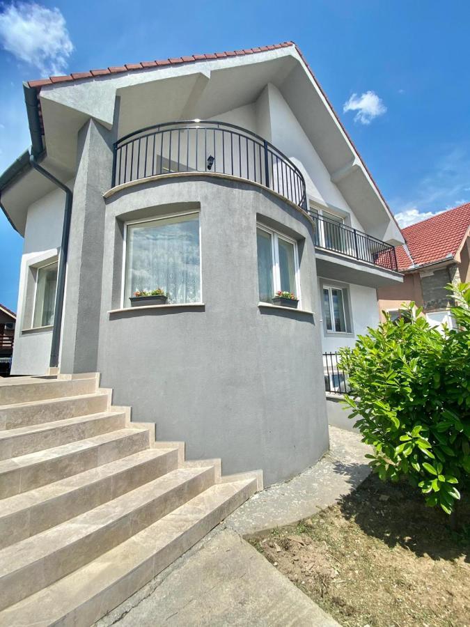 Anca'S Home Oradea Exterior foto